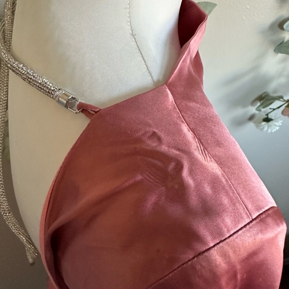 CULT GAIA ‘MILLA’ SATIN DRESS - Picture 9 of 14